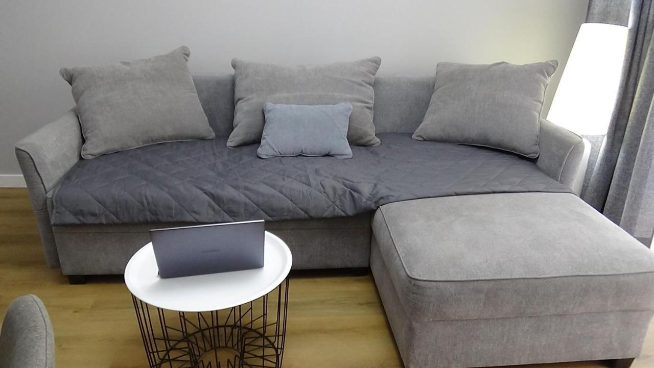 Esperion 7 Days Apartment วอร์ซอ ภายนอก รูปภาพ