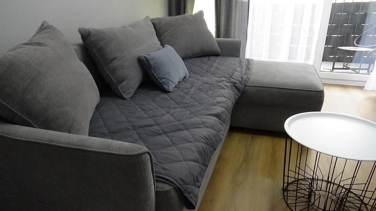 Esperion 7 Days Apartment วอร์ซอ ภายนอก รูปภาพ